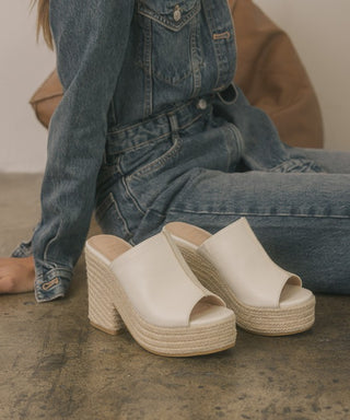 Oasis Society Melissa - Espadrille Platform Slide